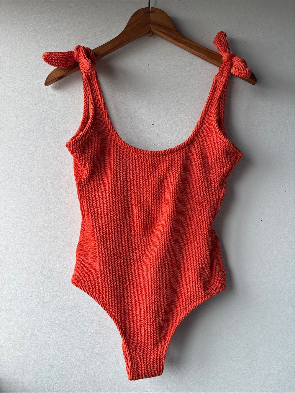 Scrunchie One Piece Coral Swimsuit, S